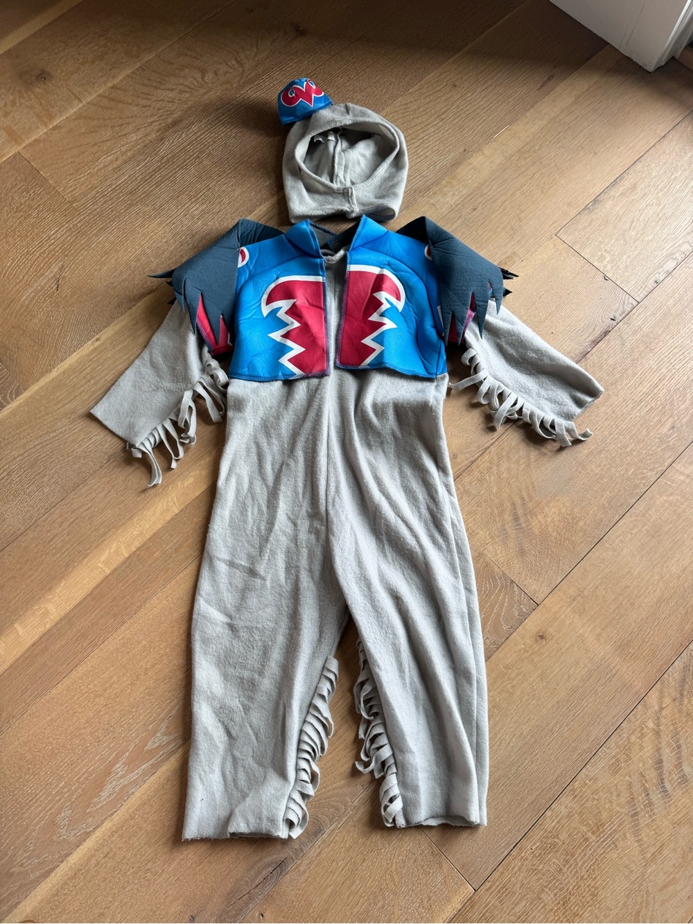 Kids Flying Monkey Costume - size small